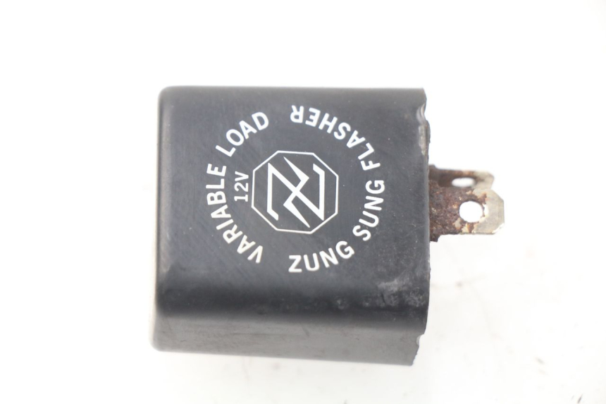 photo de TURN SIGNAL RELAY MASH SEVENTY FIVE 125 (2013 - 2021) - Main view