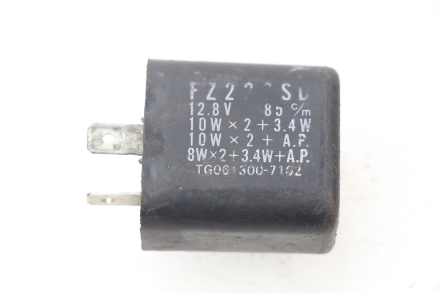 photo de FLASHER RELAY YAMAHA SLIDER NAKED 50 (2004 - 2018) - Main view