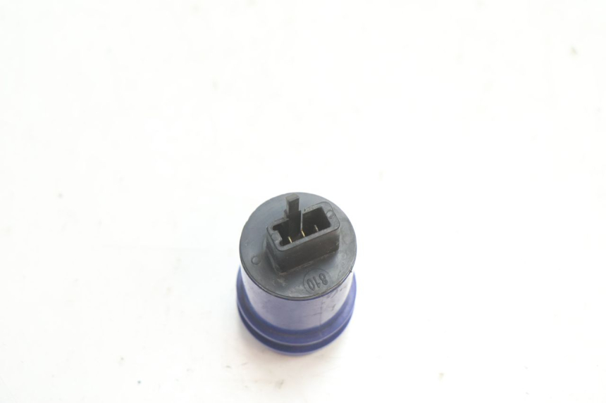 photo de TURN SIGNAL RELAY PEUGEOT SPEEDFIGHT LC 50 (1996 - 2002) - Alternative perspective