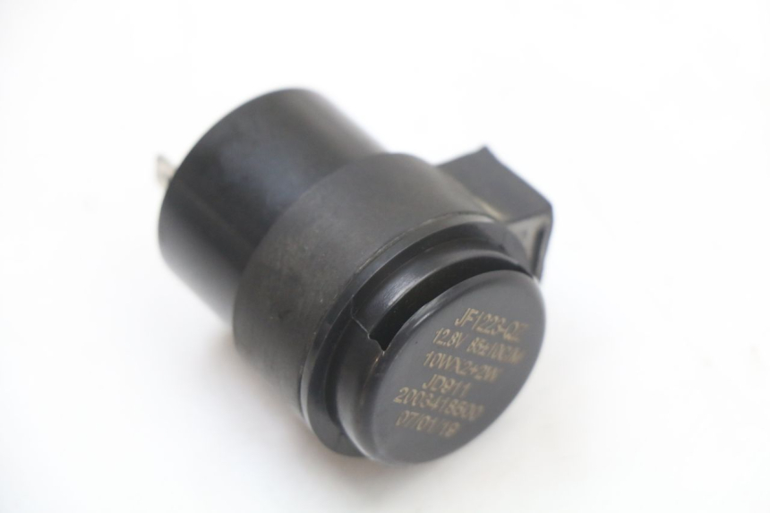 photo de TURN SIGNAL RELAY PEUGEOT STREETZONE 2T 50 (2014 - 2019) - Component detail