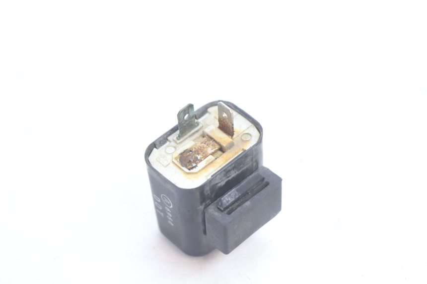 photo de FLASHER RELAY MBK STUNT NAKED 50 (2004 - 2018) - Zoom on usage condition