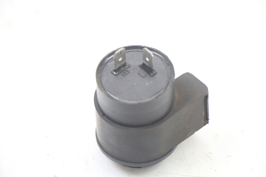 photo de FLASHER RELAY SYM JET 14 4T 50 (2018 - 2022) - Alternative perspective