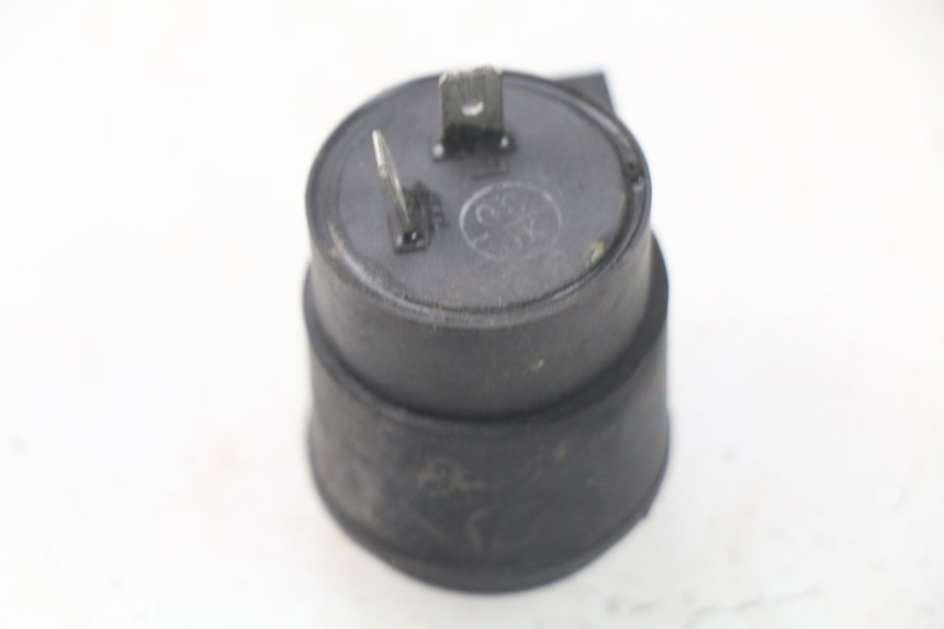 photo de TURN SIGNAL RELAY SYM SYMPHONY 50 (2009 - 2015) - Component detail