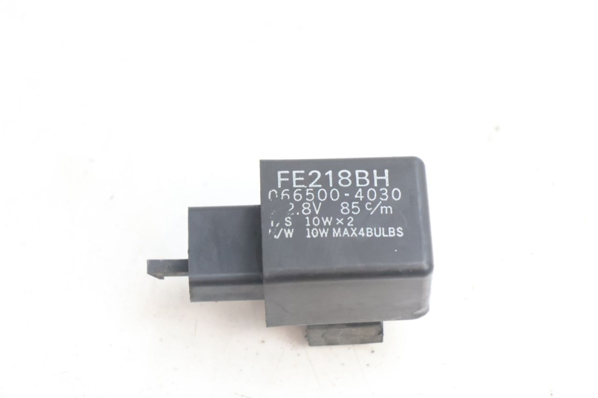 photo de TURN SIGNAL RELAY YAMAHA TDM ABS 900 (2002 - 2014) - Main view