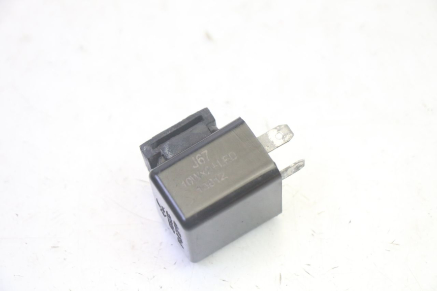 photo de TURN SIGNAL RELAY KSR TR SM 50 (2015 - 2018) - Zoom on usage condition