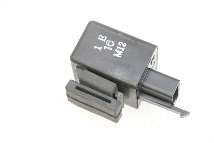 photo de TURN SIGNAL RELAY YAMAHA TRICITY 300 (2020 - 2024) - Component detail