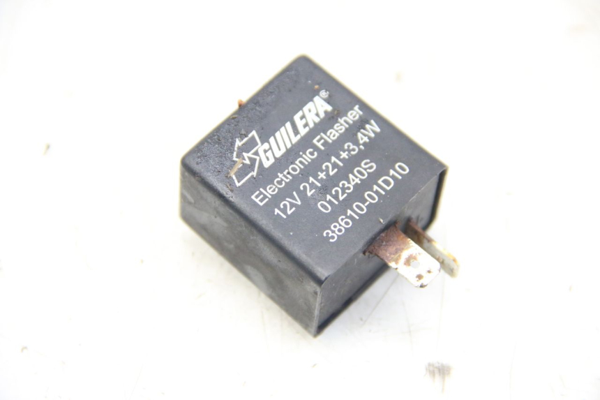 photo de FLASHER RELAY SUZUKI UH BURGMAN 125 (2002 - 2006) - Main view