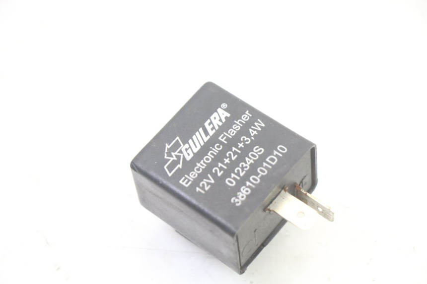 photo de FLASHER RELAY SUZUKI UH BURGMAN 125 (2002 - 2006) - Main view