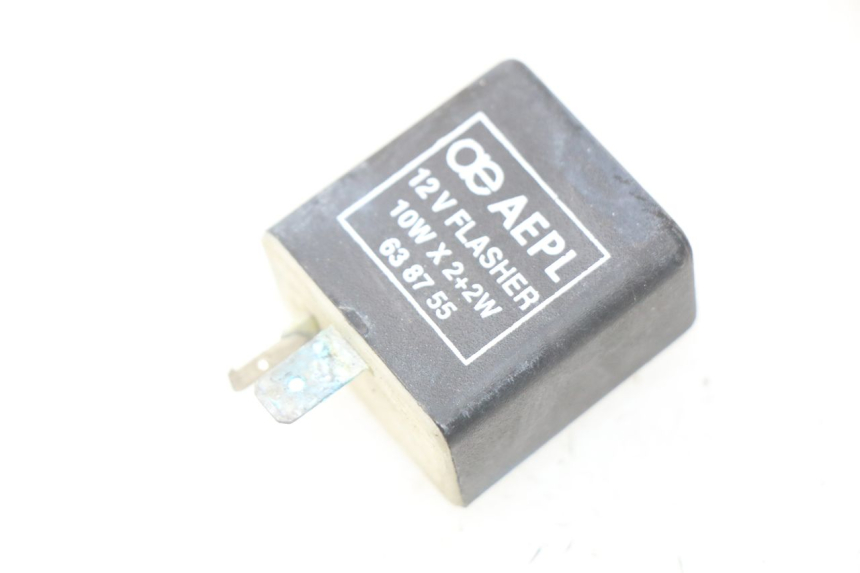 photo de TURN SIGNAL RELAY PIAGGIO VESPA LX IE 125 (2010 - 2012) - Main view