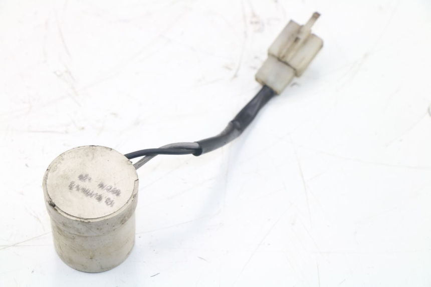 photo de TURN SIGNAL RELAY ROADSIGN WALLABY 50 (2009 - 2014) - Alternative perspective