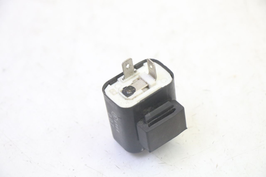 photo de TURN SIGNAL RELAY YAMAHA X-CITY XCITY 125 (2007 - 2013) - Zoom on usage condition