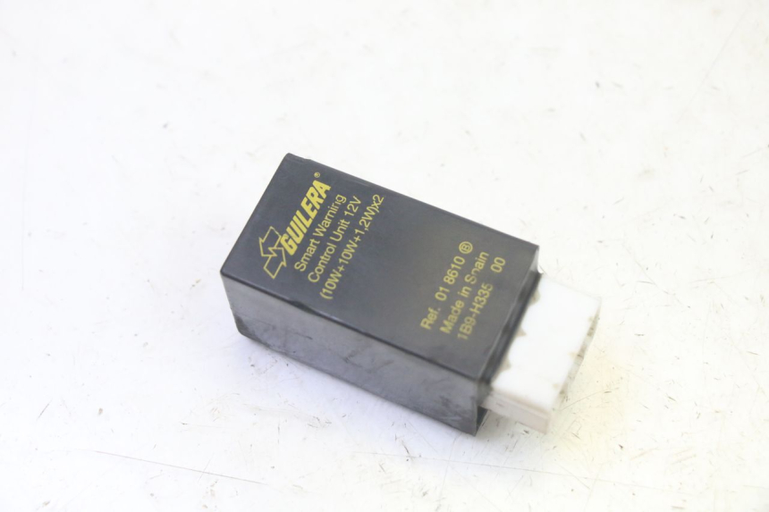 photo de FLASHER RELAY YAMAHA X-MAX XMAX 250 (2006 - 2009) - Main view