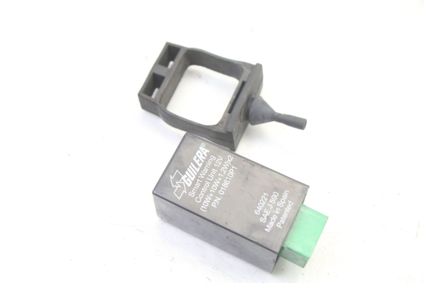 photo de FLASHER RELAY PIAGGIO XEVO - X EVO 125 (2007 - 2017) - Main view