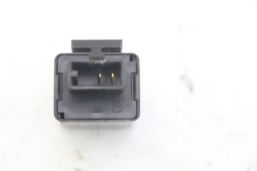 photo de TURN SIGNAL RELAY YAMAHA XP T-MAX TMAX 500 (2004 - 2007) - Component detail