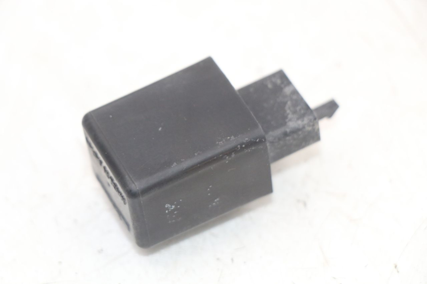photo de TURN SIGNAL RELAY YAMAHA FJR ABS 1300 (2006 - 2012) - Component detail