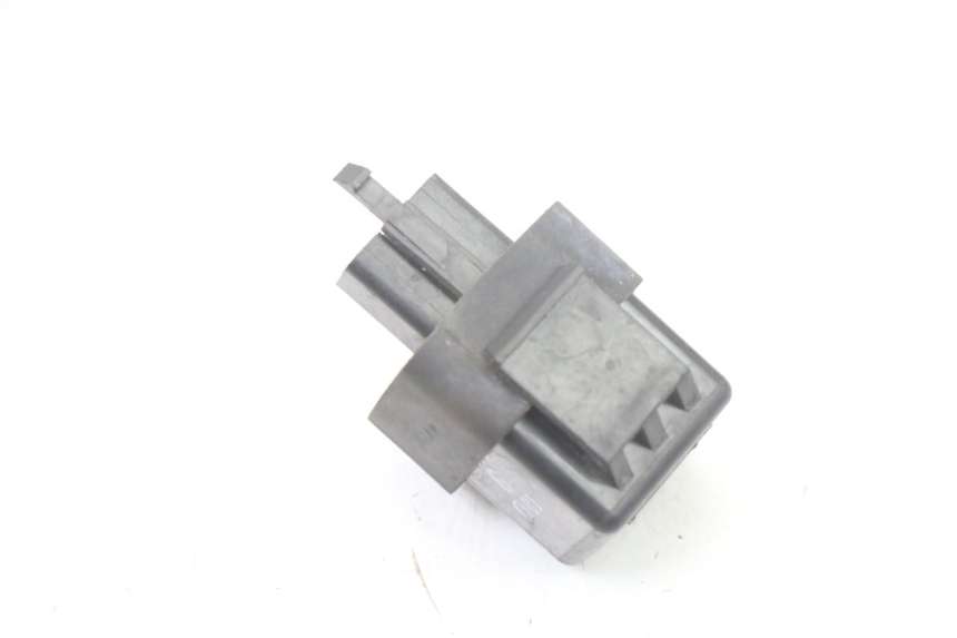 photo de FLASHER RELAY YAMAHA FZS FAZER 600 (2001 - 2003) - Zoom on usage condition