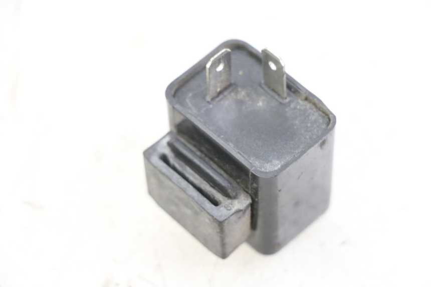 photo de TURN SIGNAL RELAY YAMAHA NEO'S NEOS 2T EASY 50 (2013 - 2016) - Zoom on usage condition