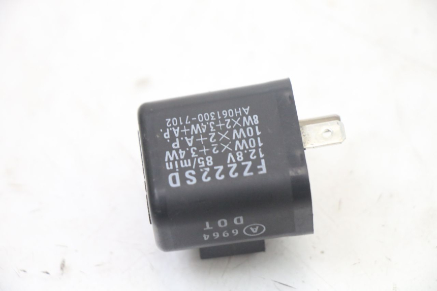 photo de FLASHER RELAY YAMAHA NEOS NEO'S 4T 50 (2008 - 2016) - Component detail