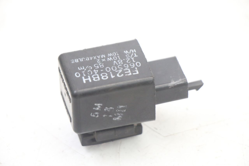 photo de TURN SIGNAL RELAY YAMAHA X-MAX XMAX ABS 250 (2010 - 2014) - Component detail