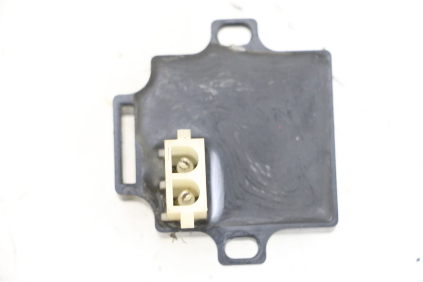photo de TURN SIGNAL RELAY YAMAHA YN NEO'S 50 (1997 - 2004) - Component detail