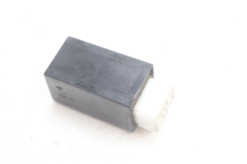 photo de FLASHER RELAY YAMAHA YP MAJESTY 125 (2007 - 2010) - Zoom on usage condition