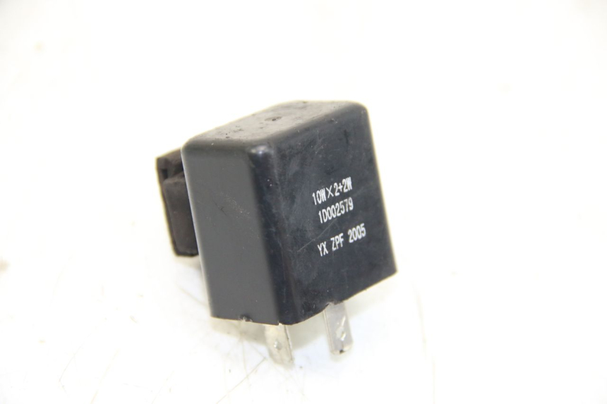 photo de FLASHER RELAY PIAGGIO ZIP 4T 50 (2018 - 2020) - Main view