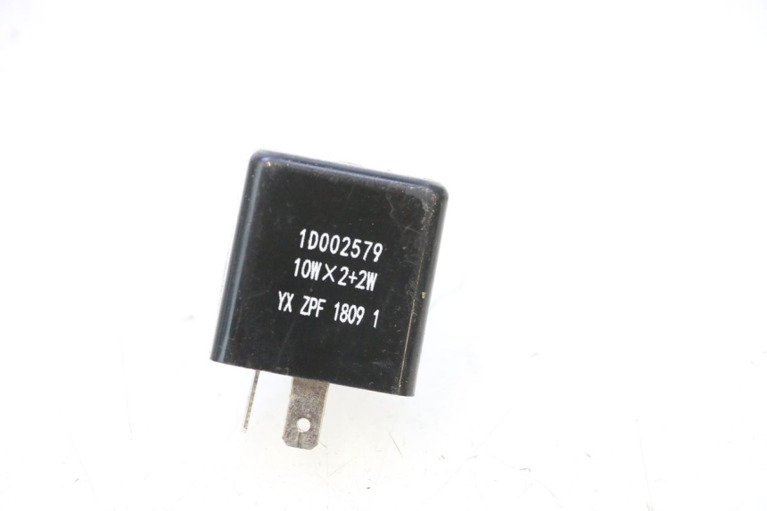 photo de FLASHER RELAY PIAGGIO ZIP 4T 50 (2018 - 2020) - Main view