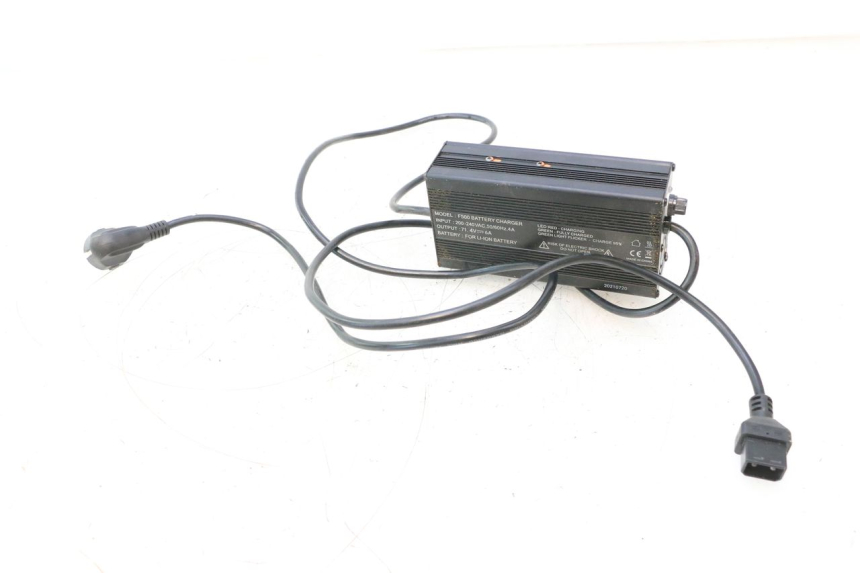 photo de BATTERY CHARGER BAIKU SAKURA 1 (2021 - 2025) - Main view