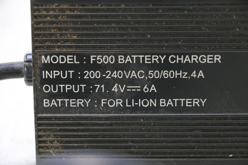photo de BATTERY CHARGER BAIKU SAKURA 1 (2021 - 2025) - Markings and original references