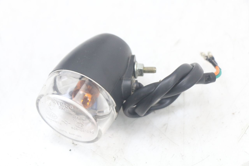 photo de REAR TURN SIGNAL KYMCO AGILITY 4T 50 (2018 - 2022) - Technical close-up