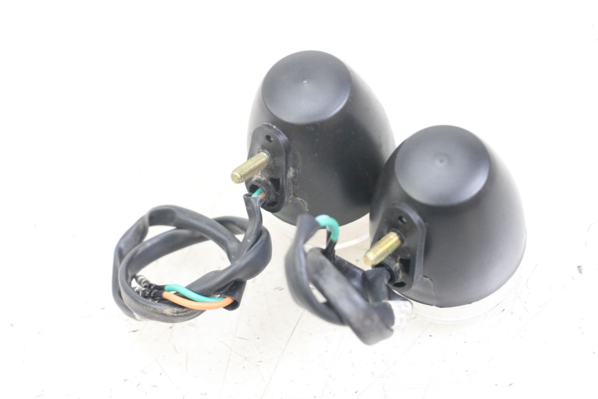 photo de REAR TURN SIGNAL KYMCO AGILITY 4T 50 (2018 - 2022) - Zoom on usage condition