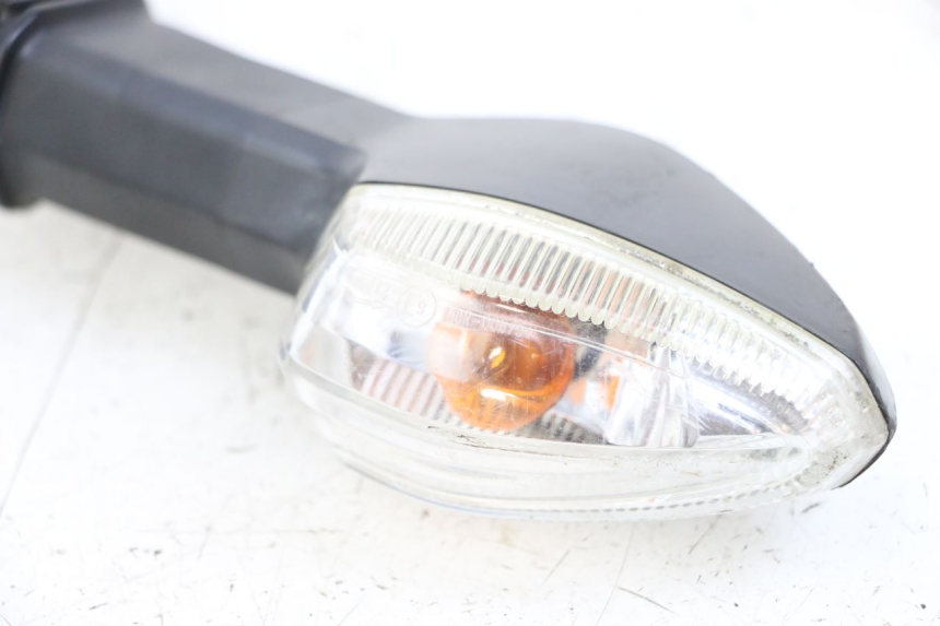 photo de REAR RIGHT TURN SIGNAL SUZUKI ADDRESS 110 (2015 - 2020) - Fixing points details