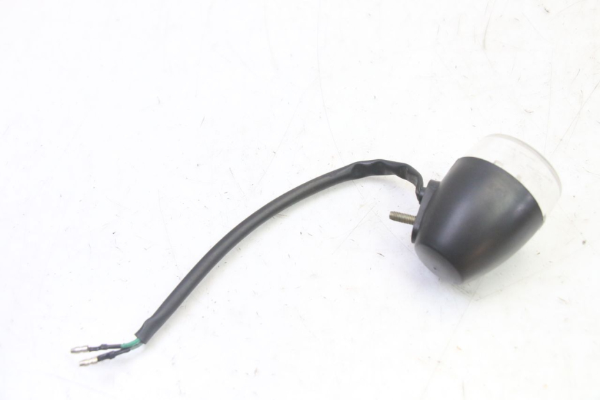 photo de RIGHT REAR TURN SIGNAL KYMCO AGILITY 4T 50 (2005 - 2018) - Alternative perspective