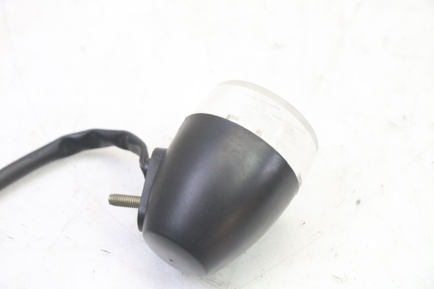 photo de RIGHT REAR TURN SIGNAL KYMCO AGILITY 4T 50 (2005 - 2018) - Technical close-up