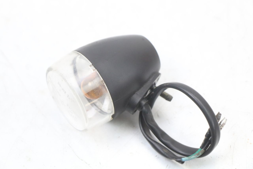 photo de REAR RIGHT TURN SIGNAL KYMCO AGILITY FR 2T 50 (2012 - 2017) - Zoom on usage condition