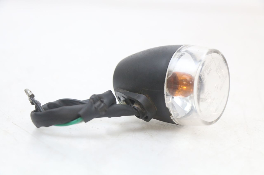 photo de REAR RIGHT TURN SIGNAL KYMCO AGILITY PREMIUM 50 (2007 - 2010) - Zoom on usage condition