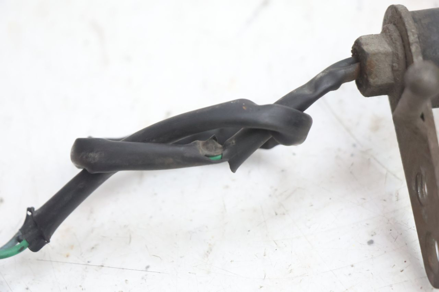 photo de REAR RIGHT TURN SIGNAL HONDA CB TWO FIFTY 250 (1991 - 2002) - Checked used part