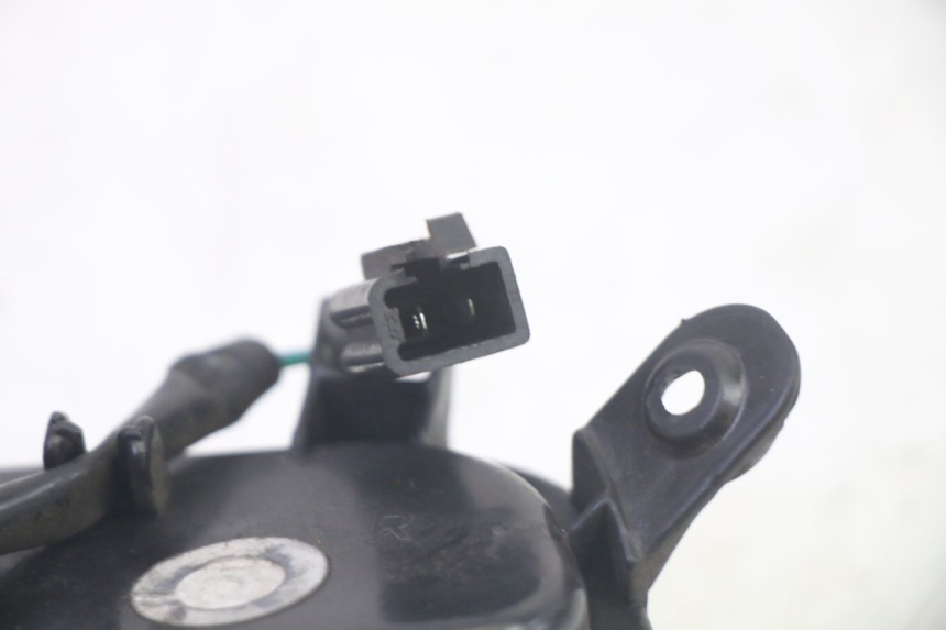 photo de RIGHT REAR TURN SIGNAL PEUGEOT DJANGO 4T 50 (2014 - 2019) - Technical close-up