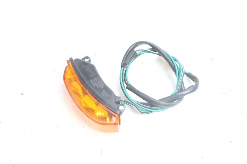 photo de REAR RIGHT TURN SIGNAL ASKOLL ESPRO 1 - Zoom on usage condition