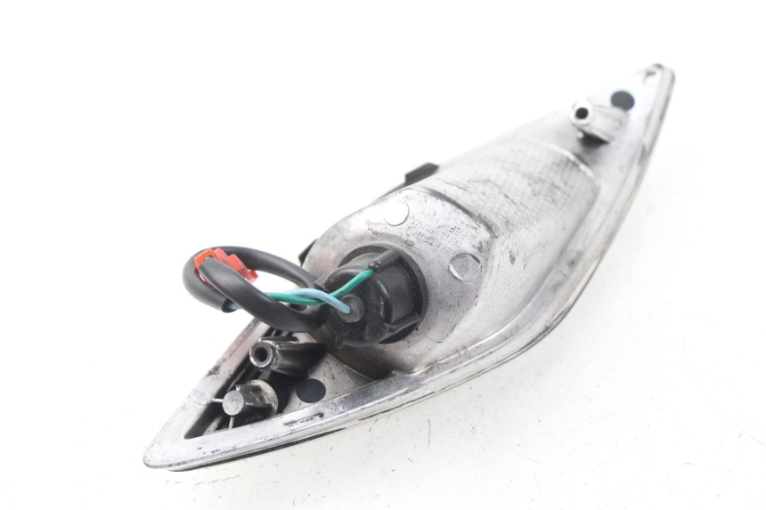 photo de RIGHT REAR TURN SIGNAL SYM FIDDLE 3 III 125 (2014 - 2020) - Alternative perspective