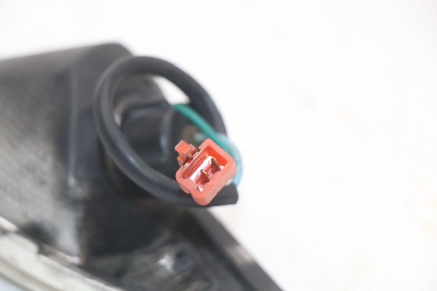 photo de REAR RIGHT TURN SIGNAL SYM FIDDLE 3 III 50 (2014 - 2020) - Fixing points details