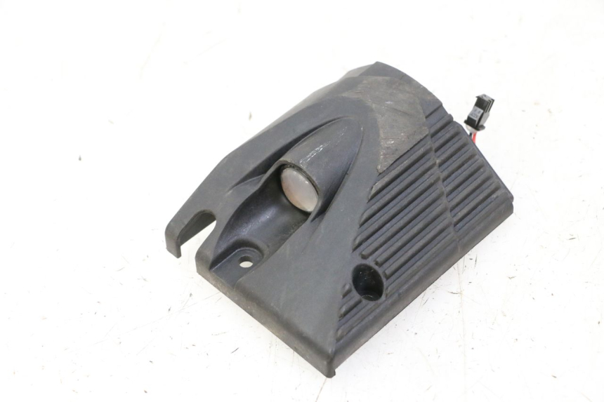 photo de REAR RIGHT TURN SIGNAL KUKIRIN G2 MASTER 1 - Technical close-up