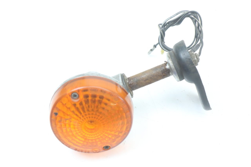 photo de REAR RIGHT TURN SIGNAL SUZUKI GN 125 (1997 - 2000) - Component detail