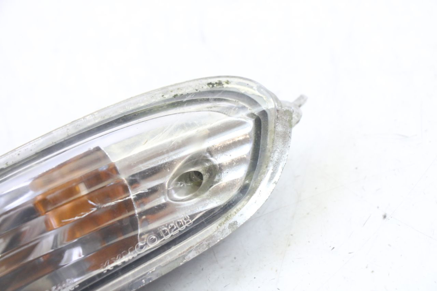 photo de REAR RIGHT TURN SIGNAL KYMCO GRAND DINK 125 (2008 - 2014) - Zoom on usage condition