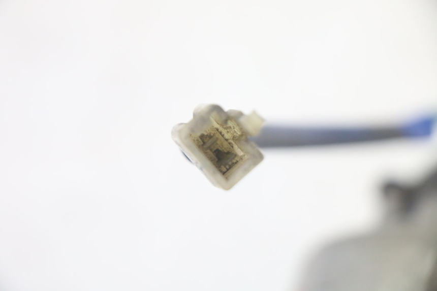 photo de REAR RIGHT TURN SIGNAL KYMCO GRAND DINK 125 (2002 - 2007) - Surface and material condition