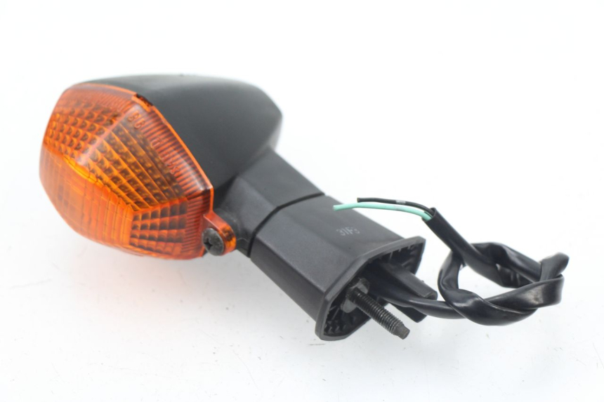 photo de REAR RIGHT TURN SIGNAL SUZUKI GSF N BANDIT 600 (2000 - 2004) - Zoom on usage condition