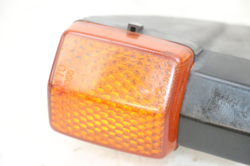 photo de REAR RIGHT TURN SIGNAL HONDA CBR F 1000 (1993 - 1996) - Component detail