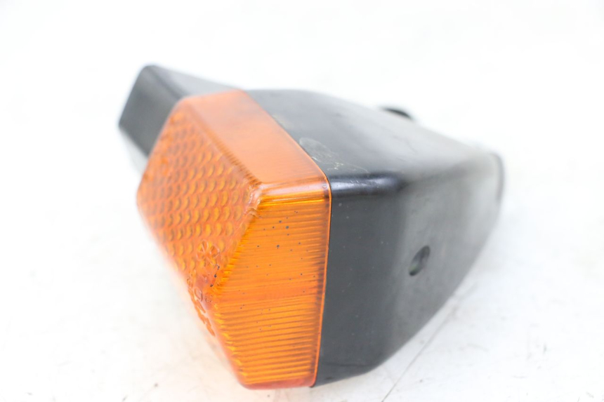 photo de REAR RIGHT TURN SIGNAL HONDA CBR F 1000 (1993 - 1996) - Product overview