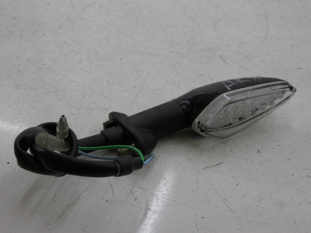 photo de REAR RIGHT TURN SIGNAL KYMCO QUANNON NAKED 125 (2010) - Main view