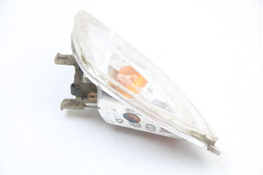 photo de REAR RIGHT TURN SIGNAL PIAGGIO LIBERTY 4T 50 (2018 - 2021) - Alternative perspective